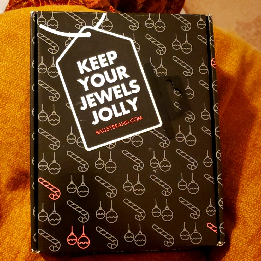 🎄Keep Your Jewels Jolly🎄 (3 pc gift set)
